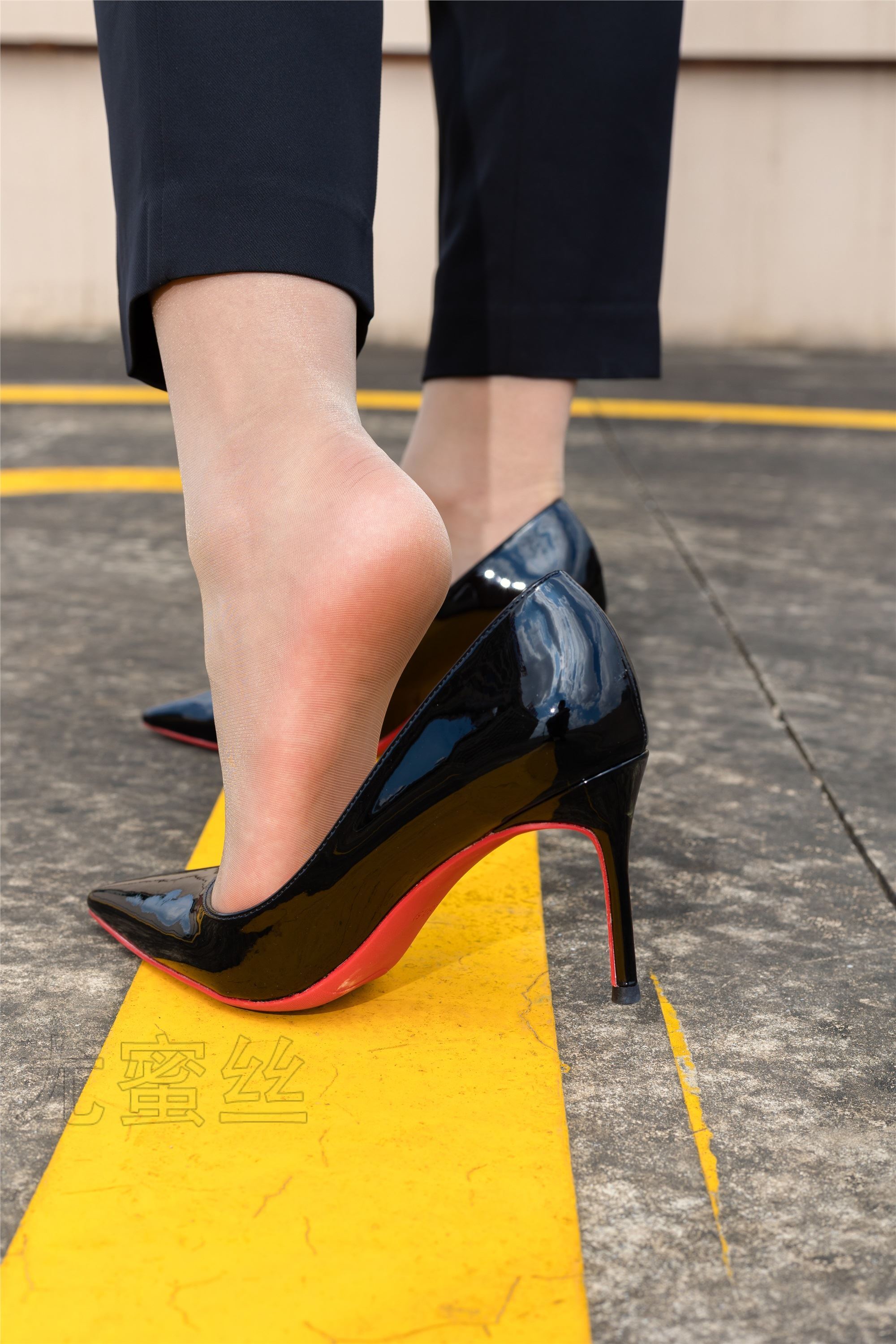 尤蜜丝 穿搭写真 NO.078